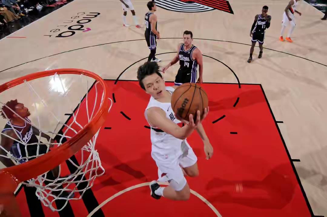 包含赛地聚焦——NBA常规赛赛前热度飙升，波特兰开拓者更衣室发声，管理层满意，数据趋势出现新变化的词条