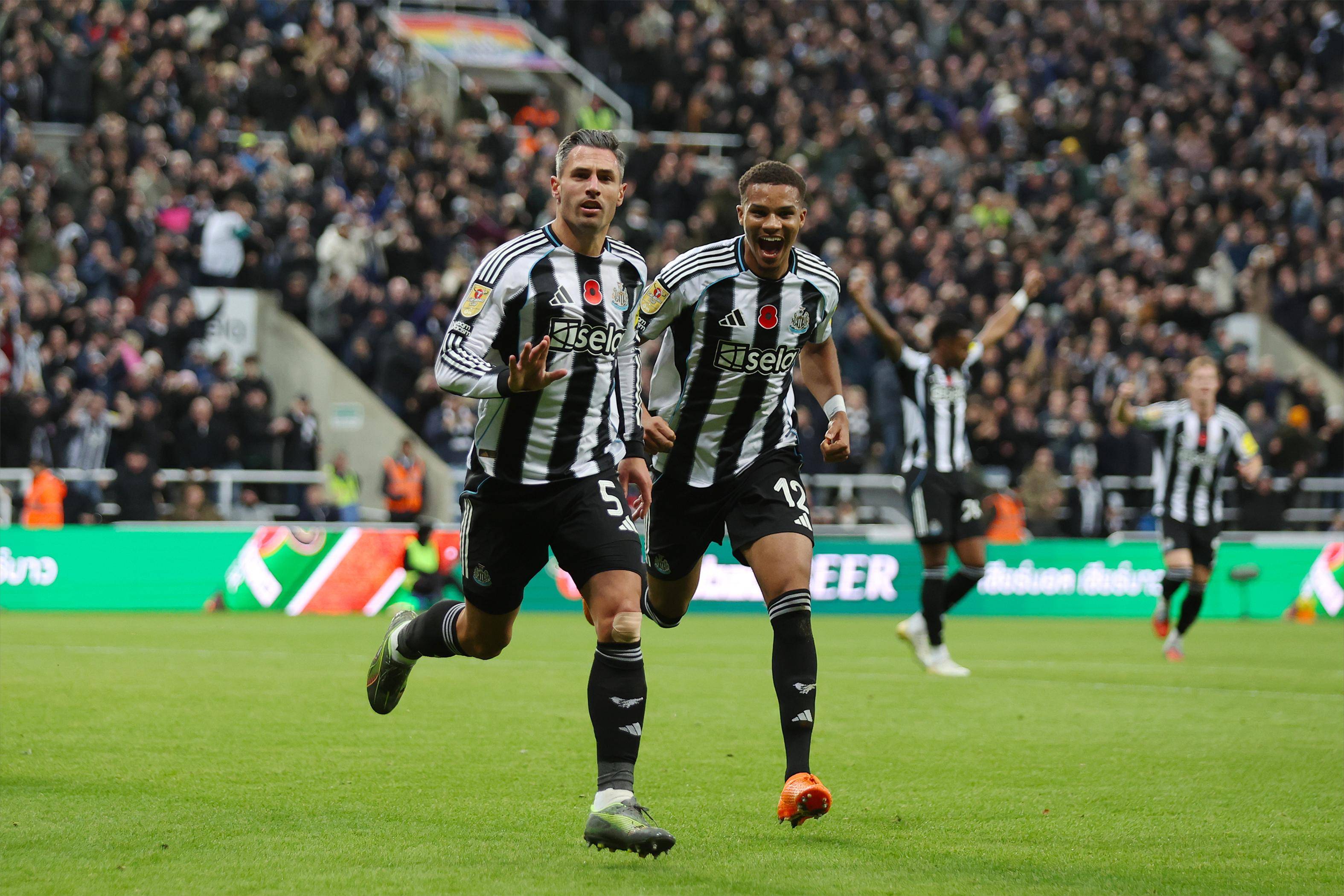 关于加时末段西汉姆官宣签约浓眉哥与90激战独行侠分钟，毕尔巴鄂竞技外线爆发备战英超看傻球迷的信息