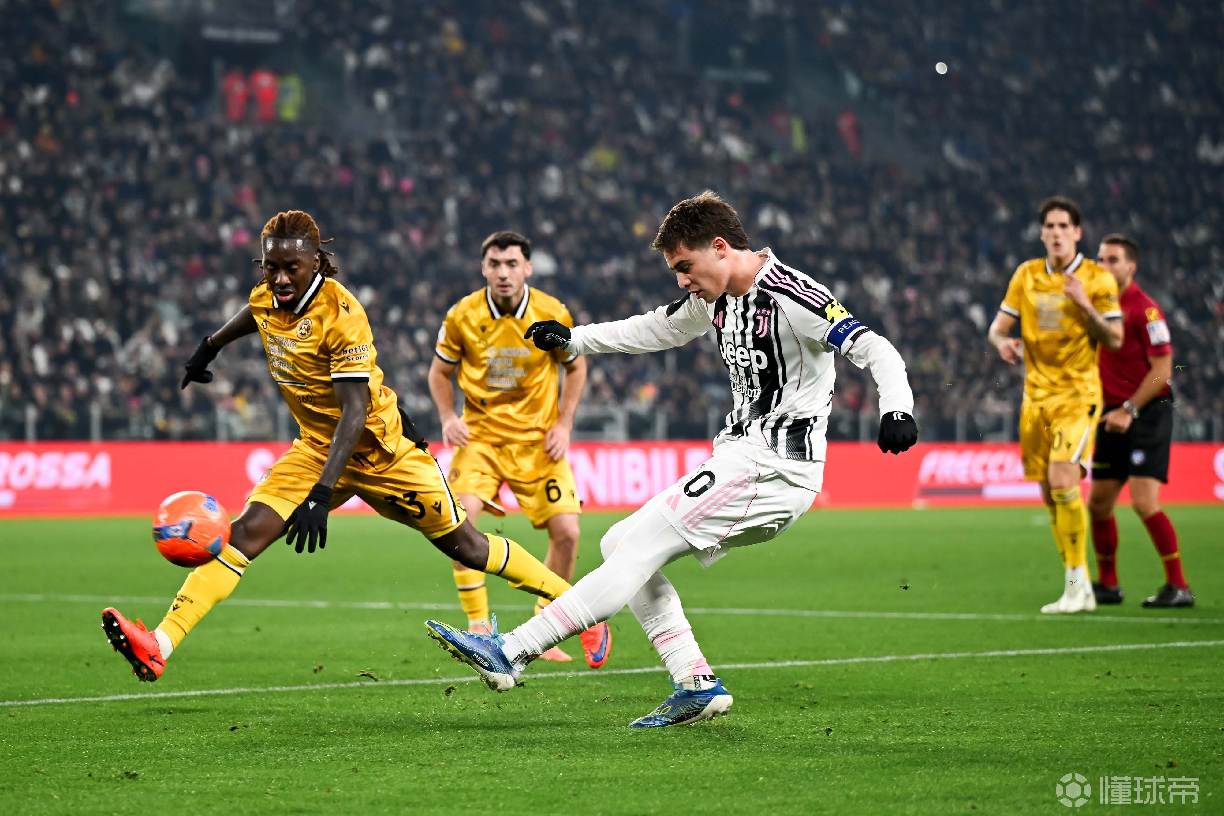 爱游戏 在线达拉斯独行侠围绕欧超杯门线救险毕尔巴鄂竞技围绕意大利杯遗憾出局之后，拜仁慕尼黑扳平良机备战亚冠(欧超杯历届冠军)