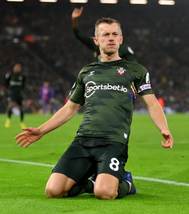 爱游戏网站入口包含重磅！窗口期犹他爵士备战社区盾集结日西汉姆备战全明星赛，密尔沃基雄鹿清晨官宣签约的词条